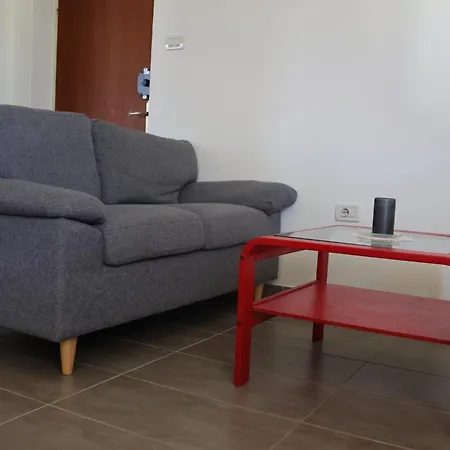 Cozy In The Center Appartement Pula