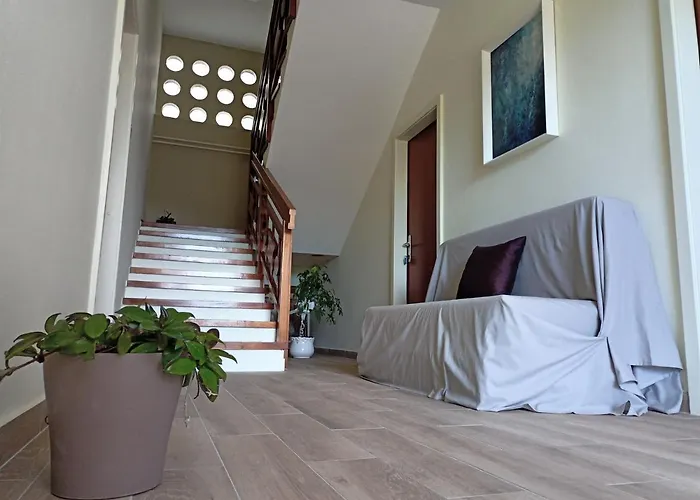 Cozy In The Center Apartament *