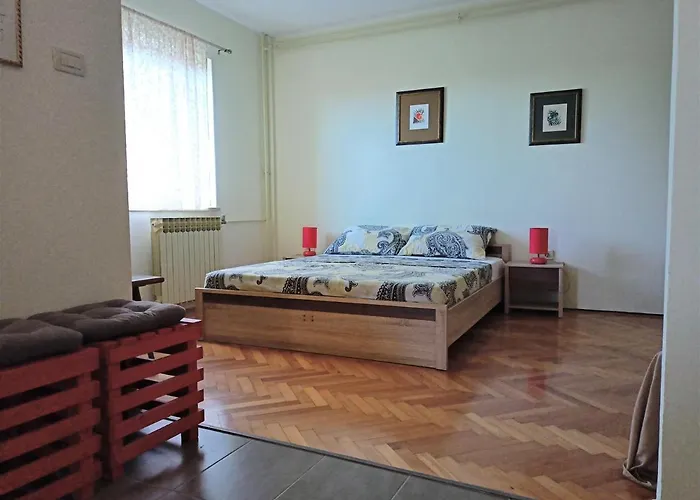 Cozy In The Center Apartament Pula